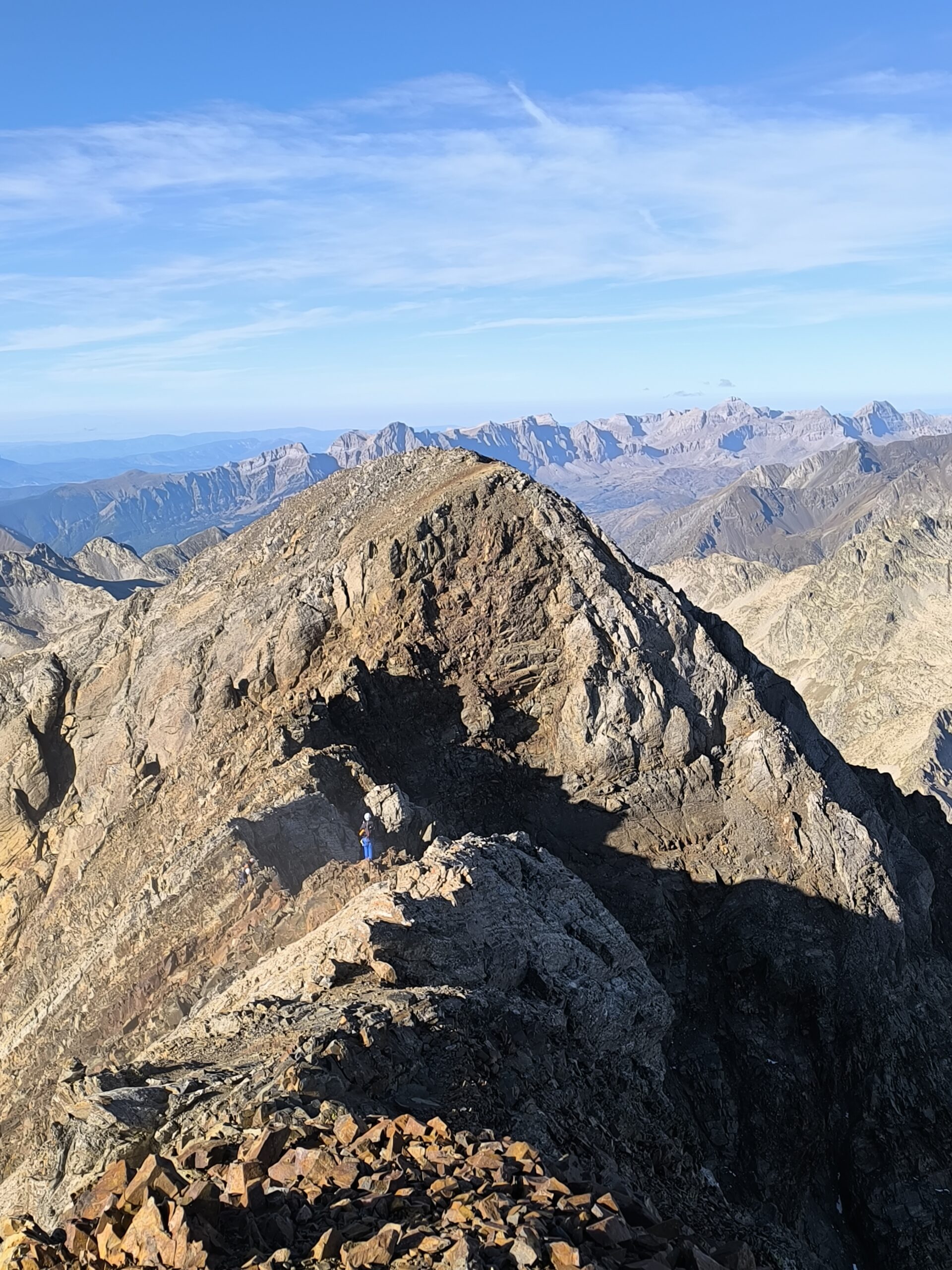 Bastiments, Gra de Fajol i Pic de l'Infern